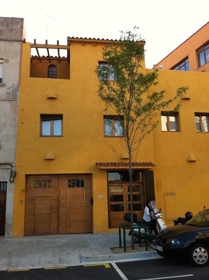 Groc Fluvia Apartment Barcelona Luaran gambar